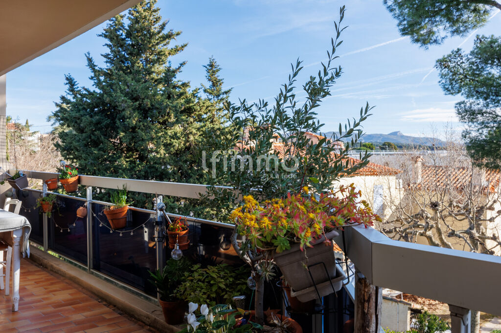 Photo 13 : La Figone/ St jean du désert 13012 - T3 82m2 - Terrasse 18m2