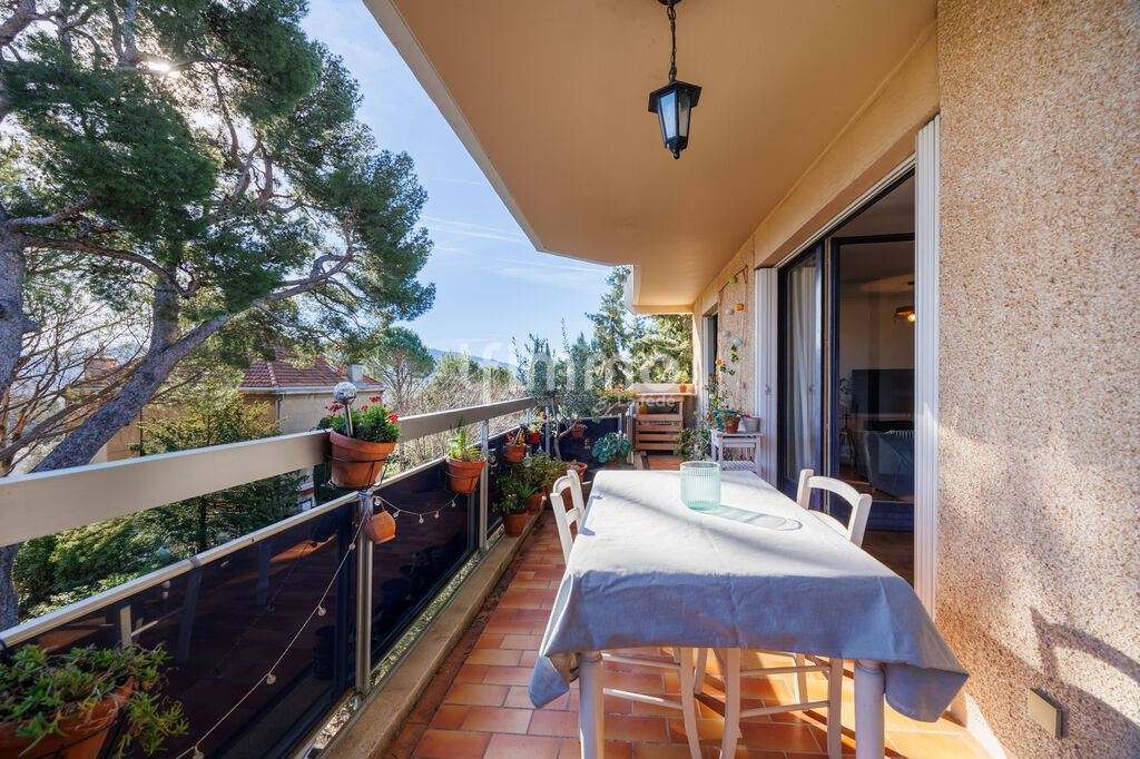 Photo 1 : La Figone/ St jean du désert 13012 - T3 82m2 - Terrasse 18m2