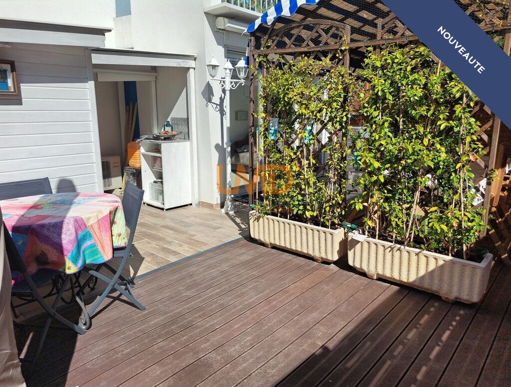 Photo 4 : Joli pied à terre avec terrasse-Parking