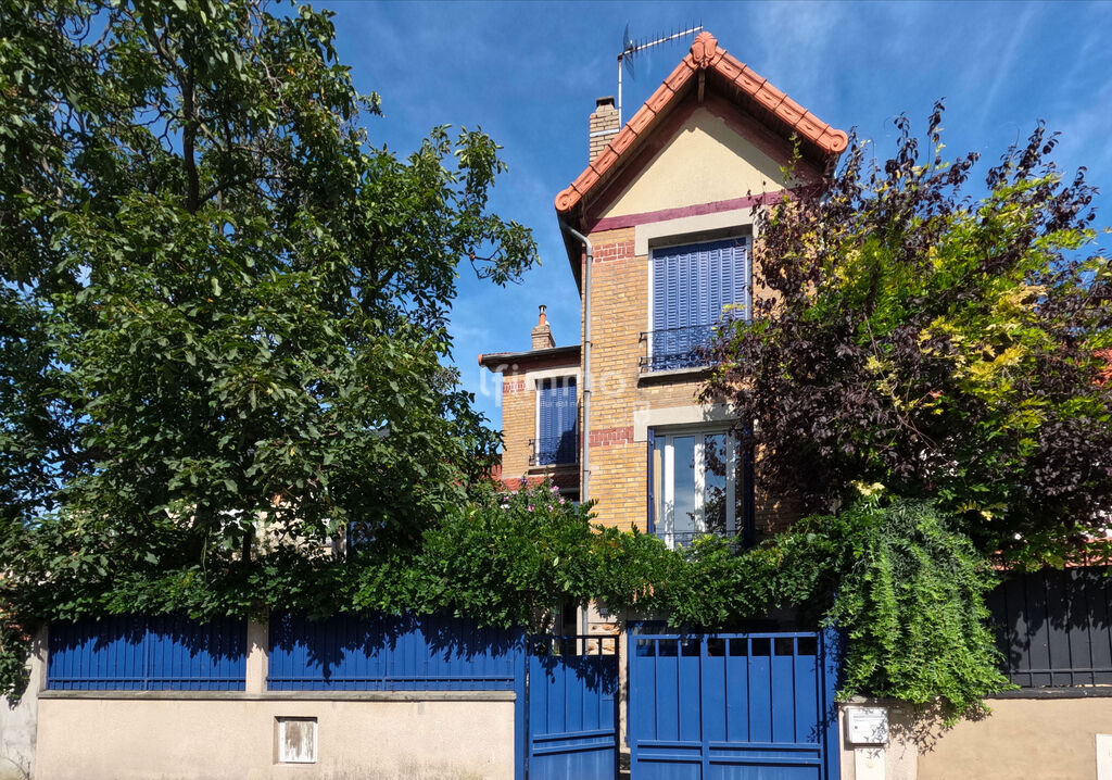 Photo 2 : Belle meulière au cachet intemporel