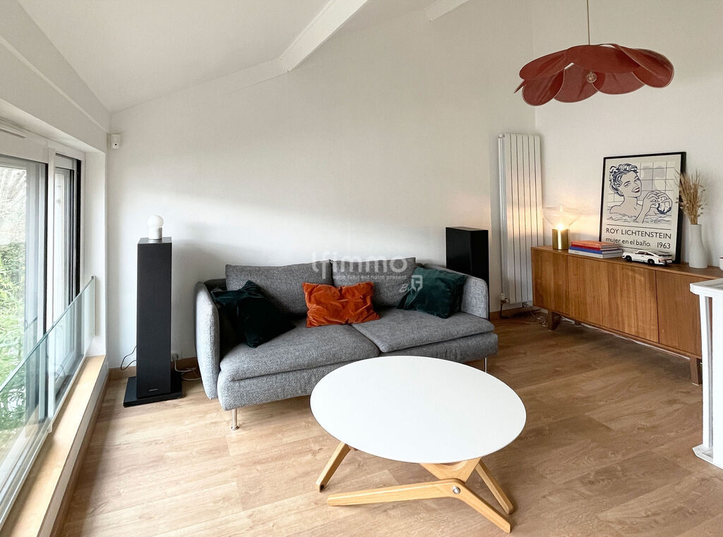 Photo 9 : Belle meulière au cachet intemporel