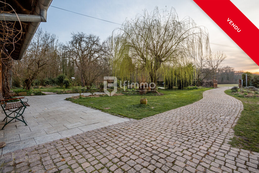 Photo 2 : A l'abri des regards et à environ 15 minutes du centre de Strasb