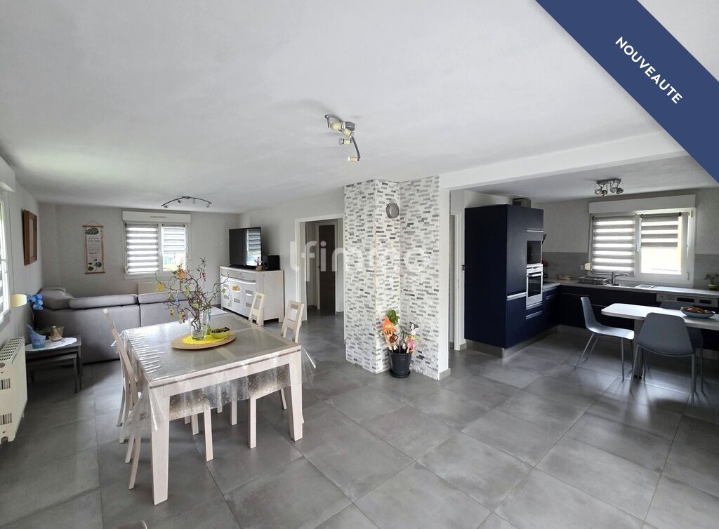 Photo 2 : Charmante maison avec piscine au coeur d'un village prisé