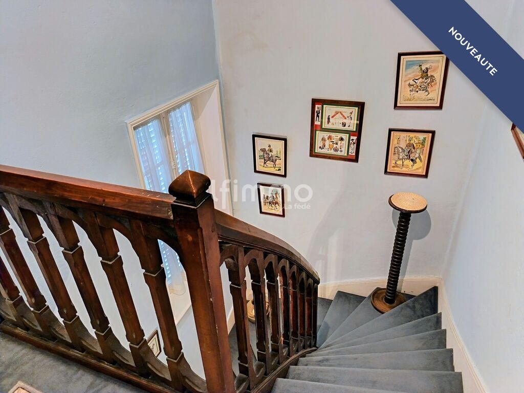 Photo 18 : Villa d'architecture ""Pittoresque"" début 19e