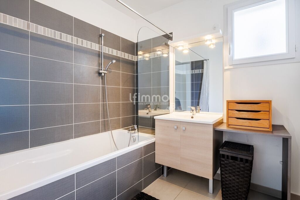 Photo 7 : Marseille 13ème / Appartement lumineux / Terrasse