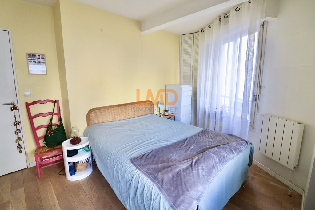 Photo 21 : T5 proximité immédiate métro gabriel peri proche école box+cave