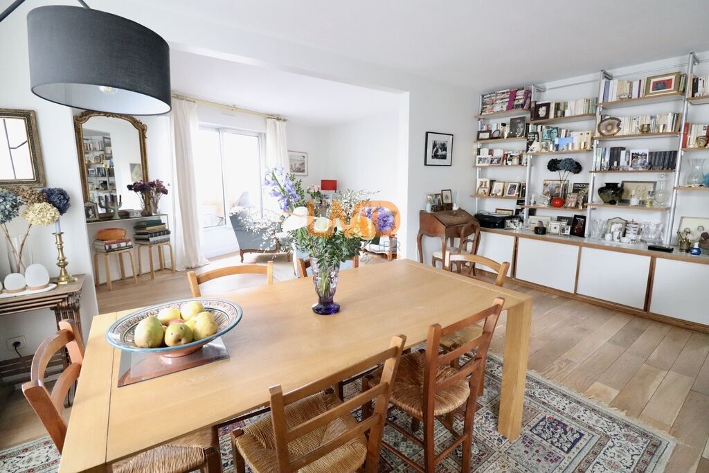 Photo 4 : T5 proximité immédiate métro gabriel peri proche école box+cave