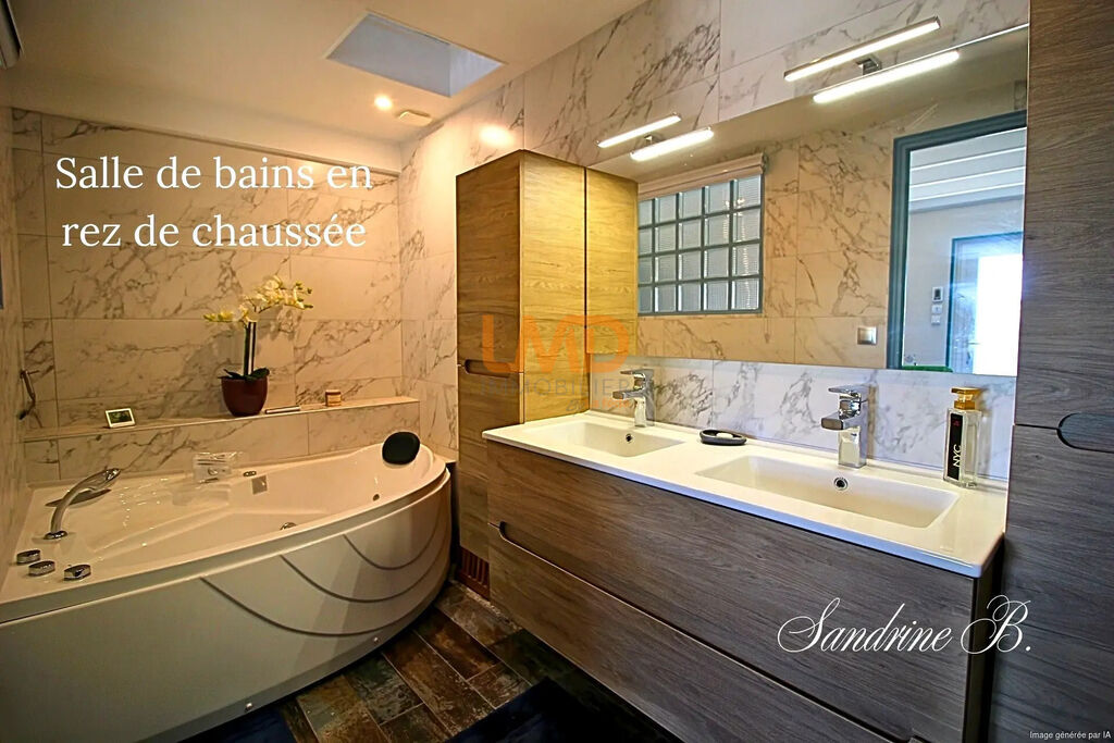Photo 11 : proche Beaumont de Lomagne. Maison aux grands espaces et annexes