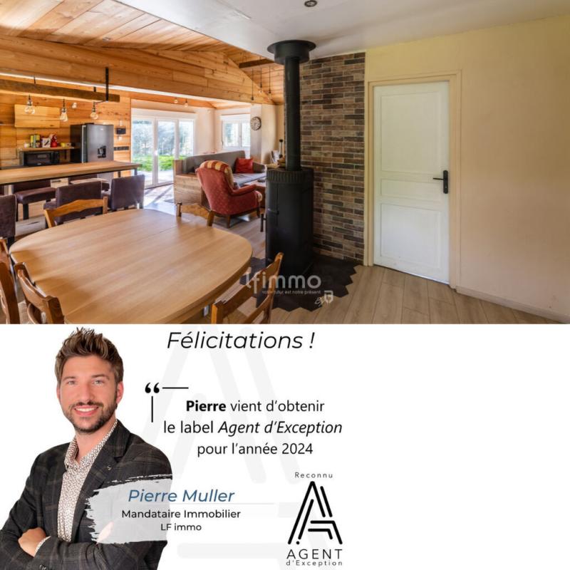 Photo 1 : Chalet, à usage d'Habitation, en pleine forêt