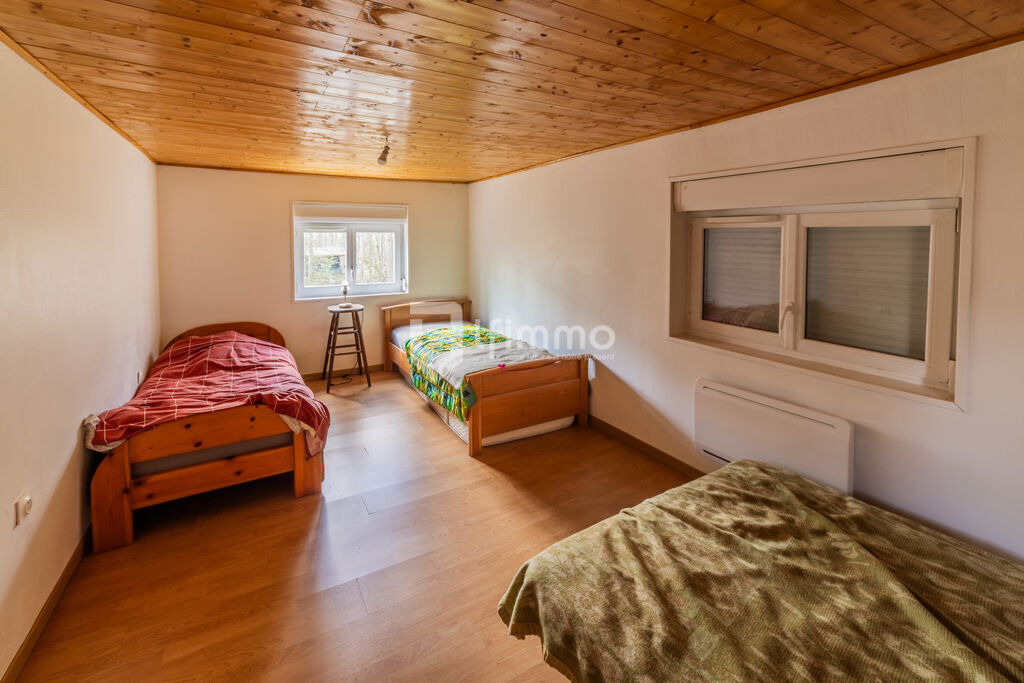 Photo 8 : Chalet, à usage d'Habitation, en pleine forêt