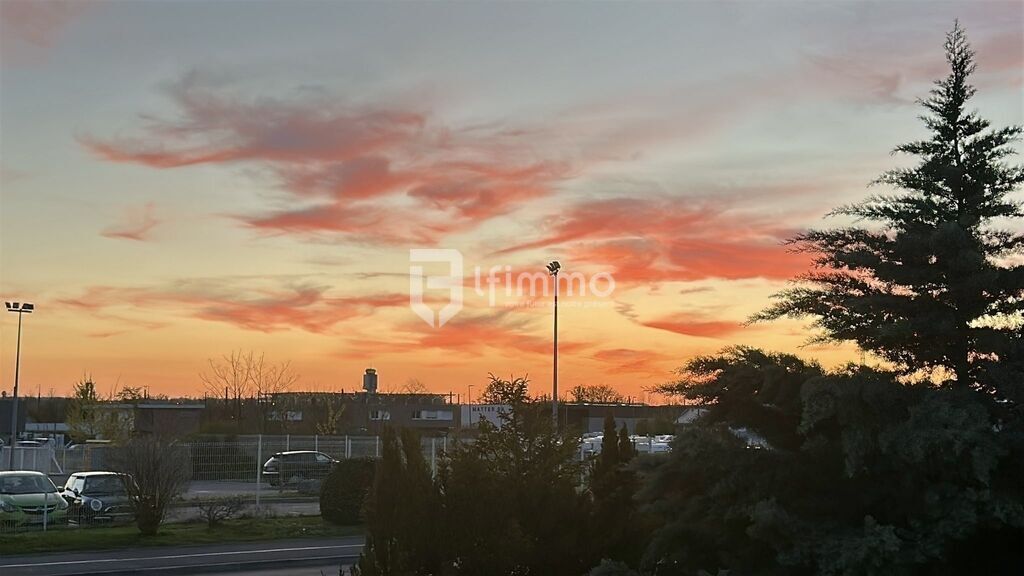 Photo 6 : Beau F3 récent avec terrasse