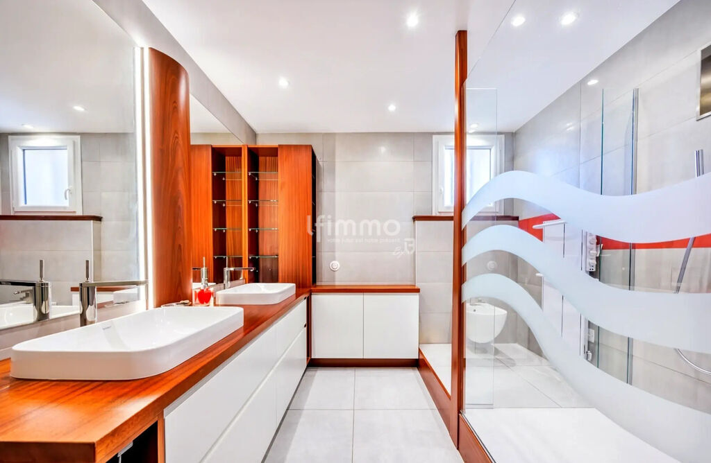 Photo 6 : Marseille 12e – Maison familiale de 227 m² dans un clos privé