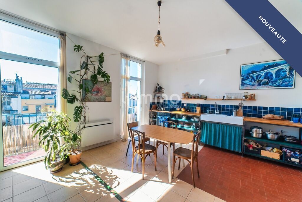 Photo 1 : Appartement dernier étage 13001