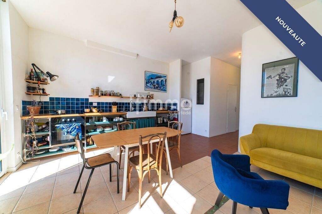 Photo 3 : Appartement dernier étage 13001