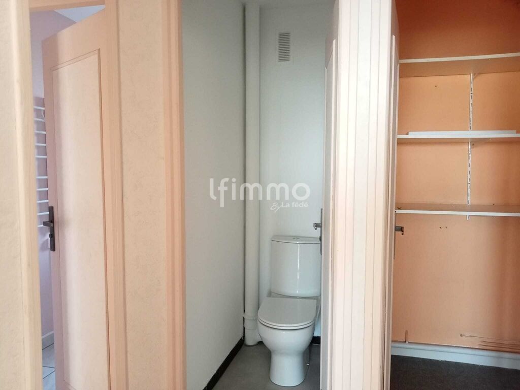 Photo 12 : Appartement lumineux 68 m² – centre Lucé – parking + cave