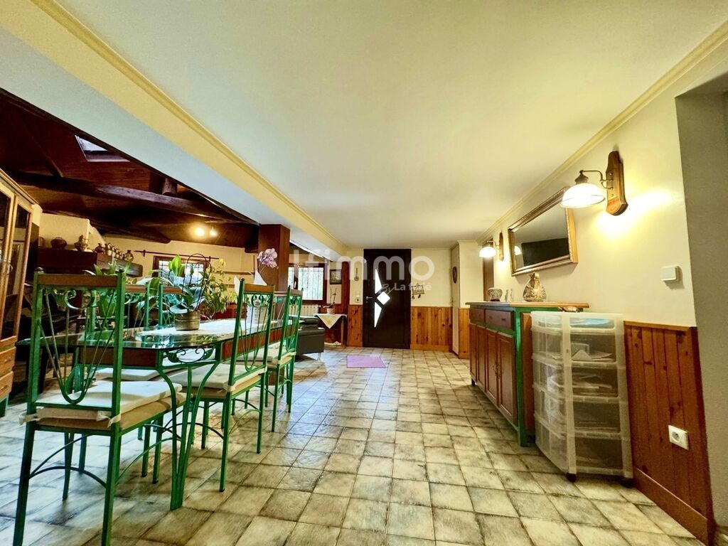 Photo 3 : A vendre maison 7 pièces 198 m² Villiers Sur-Marne