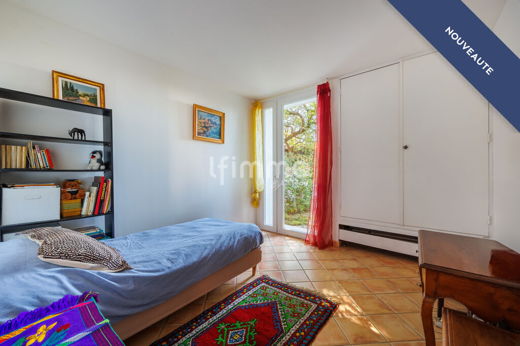 Photo 17 : Marseille 13009 Le Cabot Villa d'Architecte / jardin / piscine