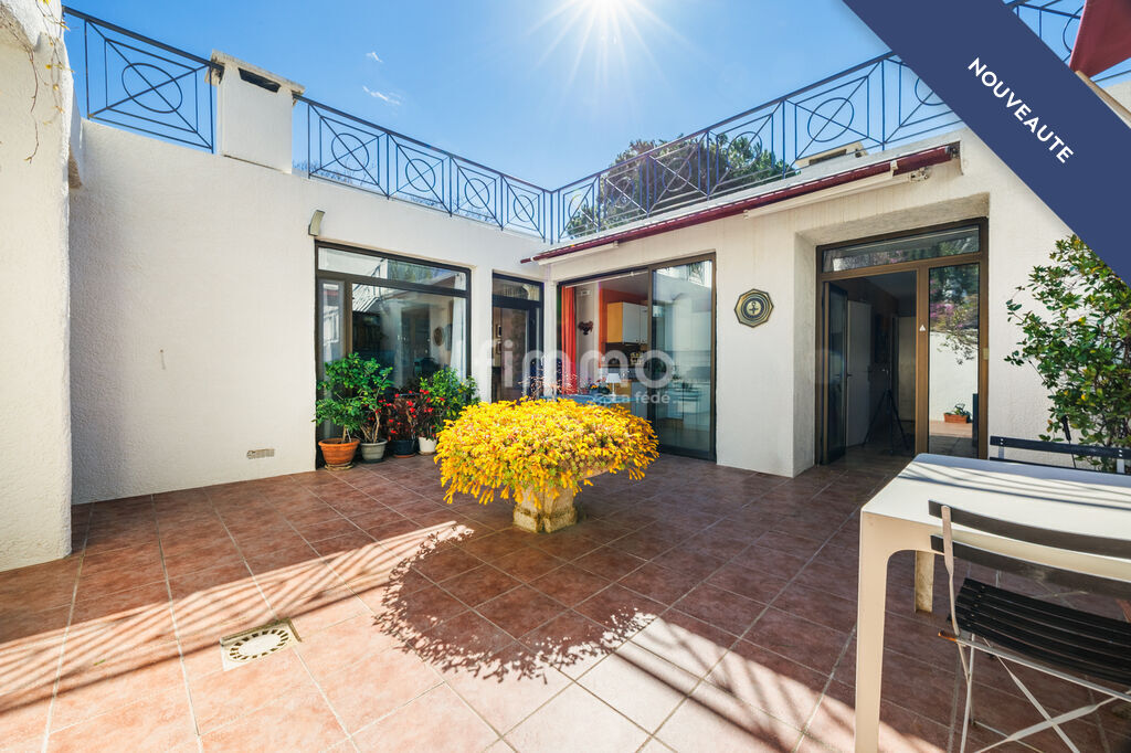 Photo 4 : Marseille 13009 Le Cabot Villa d'Architecte / jardin / piscine