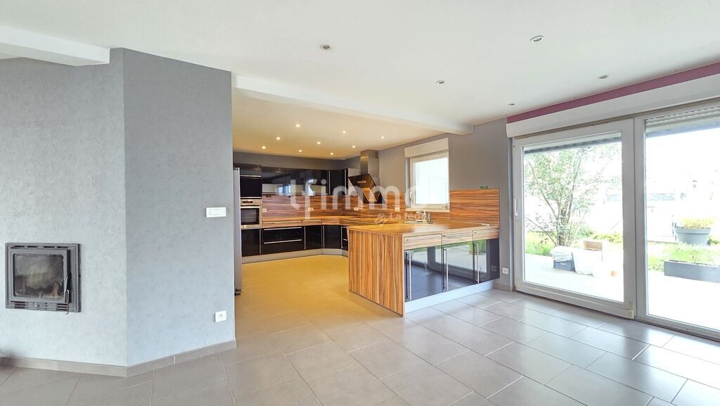 Photo 2 : L’Oasis cachée : Villa de standing (225 m²) avec piscine et inti