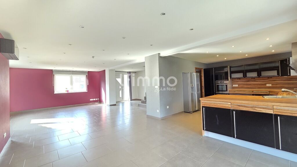 Photo 3 : L’Oasis cachée : Villa de standing (225 m²) avec piscine et inti