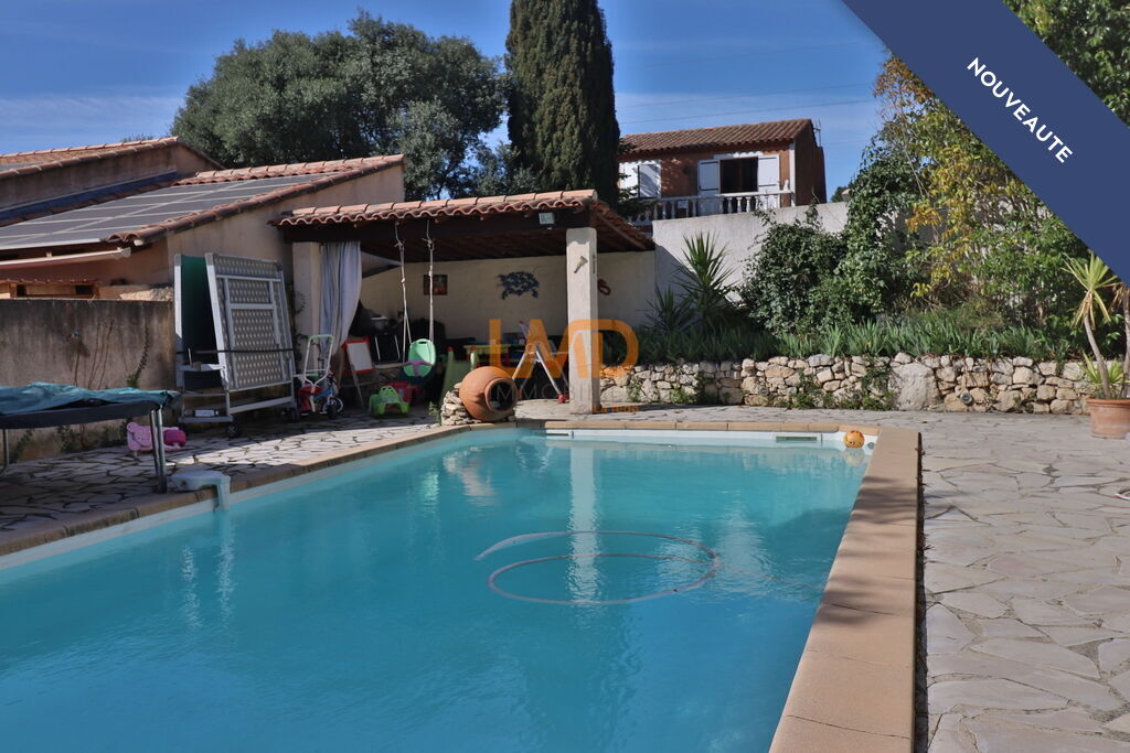 Photo 3 : Maison de type 4 avec piscine à Rognac