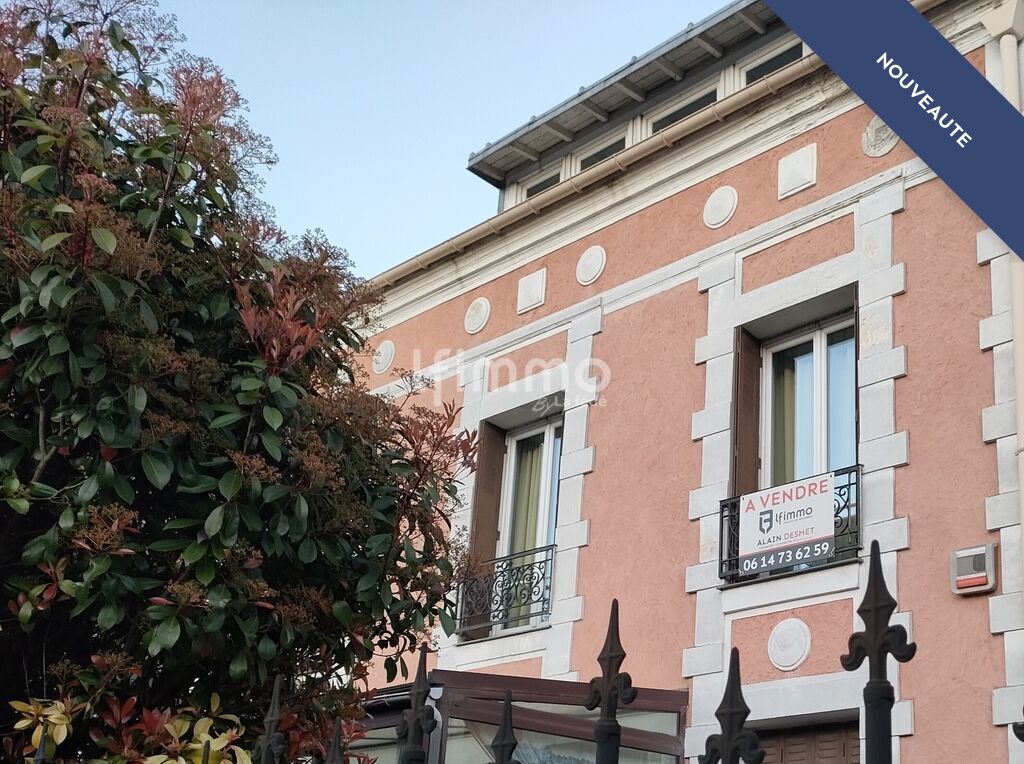 Photo 1 : Maison 7 pièces -145 m² habitables - Terrain de 595 m²