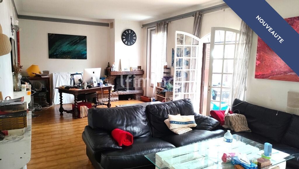 Photo 2 : Maison 7 pièces -145 m² habitables - Terrain de 595 m²