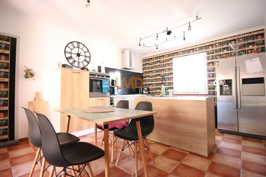 Photo 12 : Maison de type 5/6 avec piscine