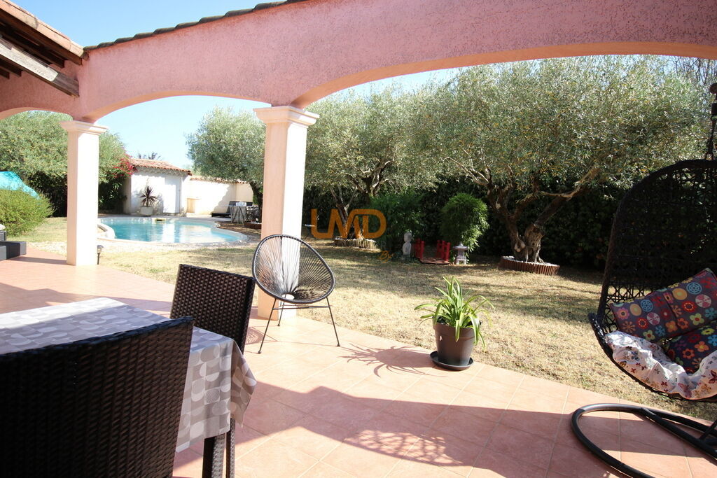 Photo 1 : Maison de type 5/6 avec piscine