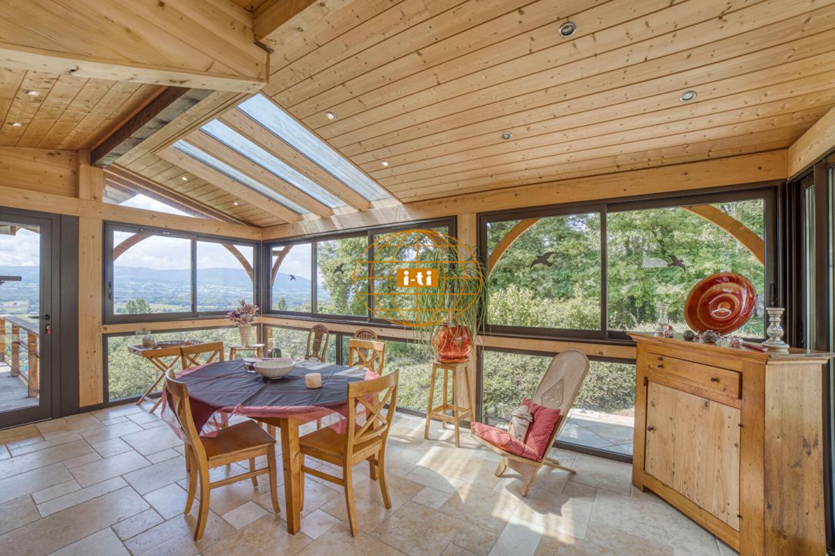 Photo 7 : ELEGANT CHALET MADRIER : 9 PIECES / 4 CHAMBRES 170 M² HABITABLES (273 M² AU SOL) - GRAND TERRAIN ARBORE : 4 180 M² AVEC PISCINE - CONTAMINE SUR ARVE (HAUTE SAVOIE)