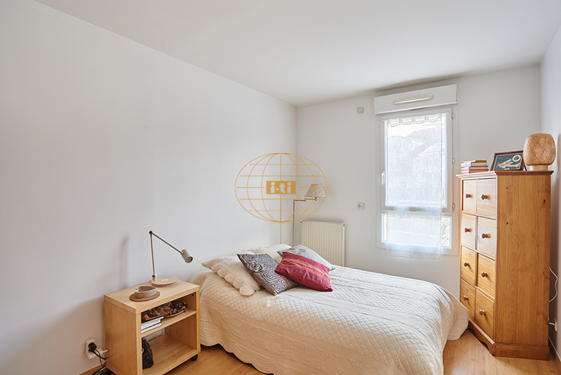 Photo 9 : APPARTEMENT TERRASSE FAMILIAL AVEC BEAUX EXTERIEURS - 5 PIECES (3CH) : 105 M² CARREZ (118 M² utiles) - NOISY-LE- GRAND OUEST