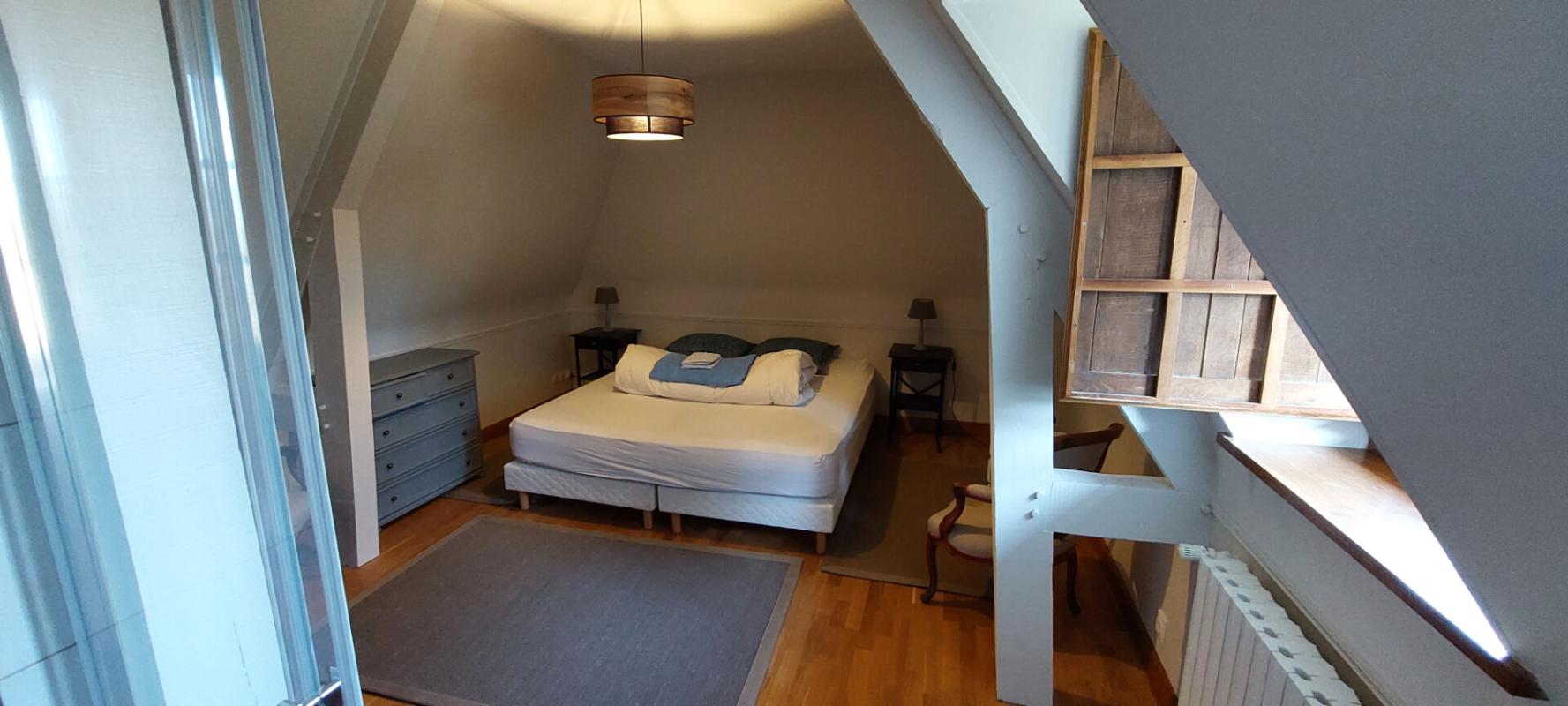 Photo 12 : ELEGANTE MAISON FAMILIALE NORMANDE : 7 PIECES / 5 CHAMBRES 171 M² AU SOL - EDIFIEE SUR GRAND TERRAIN ARBORE DE :  3 240 M² AVEC DEPENDANCES - THENOUVILLE (EURE)