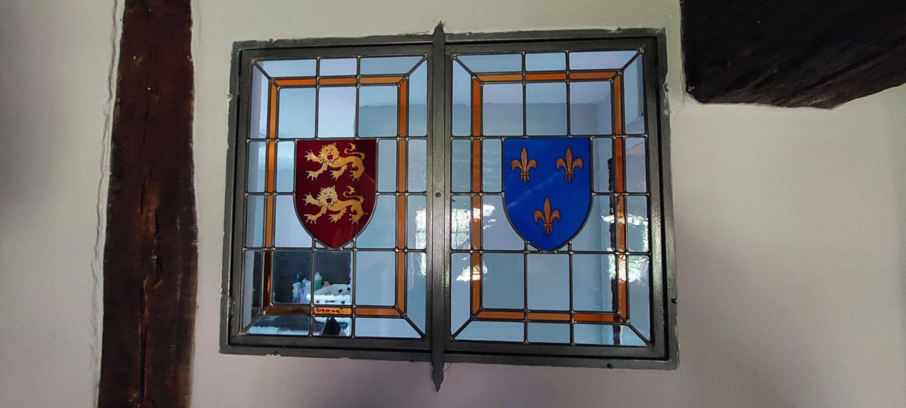 Photo 7 : ELEGANTE MAISON FAMILIALE NORMANDE : 7 PIECES / 5 CHAMBRES 171 M² AU SOL - EDIFIEE SUR GRAND TERRAIN ARBORE DE :  3 240 M² AVEC DEPENDANCES - THENOUVILLE (EURE)